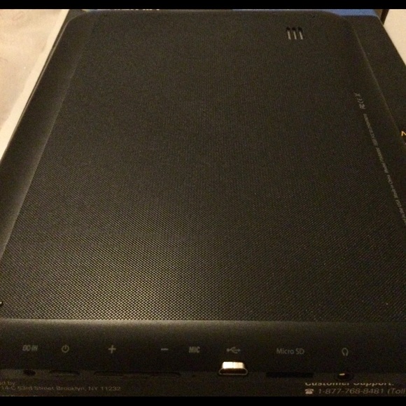 Polaroid 8” Internet Tablet Oper Sys Android 4.0 - Picture 6 of 8